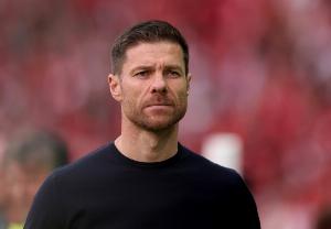 Kaiyun网页版-皮克：阿隆索很快会成为最佳教练之一，他若执教皇马对巴萨将很难