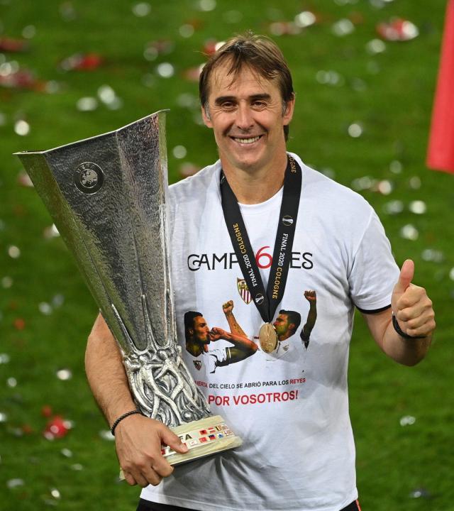 1665099389864048194.jpg FePX-nXXwA4nZ72.jpg