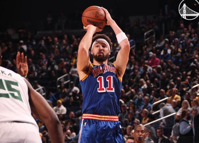 Kaiyun中国官网-狂轰38分佛光闪耀！汤普森从未对自己丧失信心